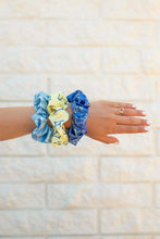 Load image into Gallery viewer, Sydney Serena 3-Pack Scrunchies